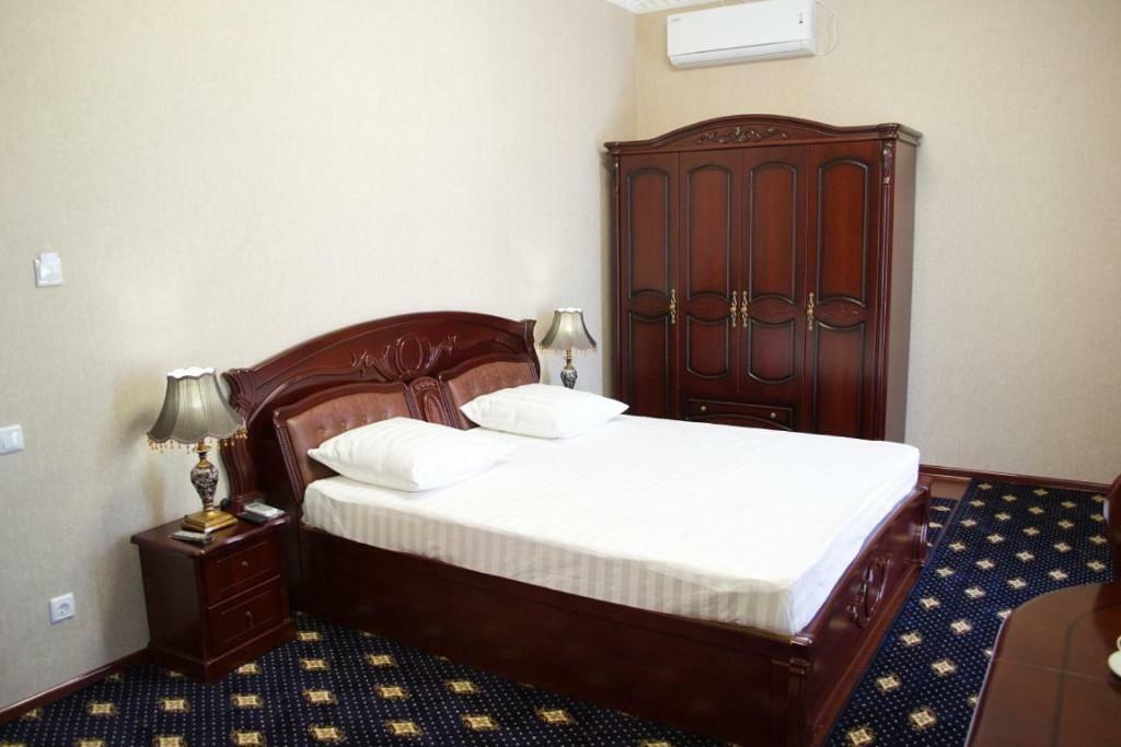 Bokhtariyon Hotel Qurghonteppa Eksteriør billede